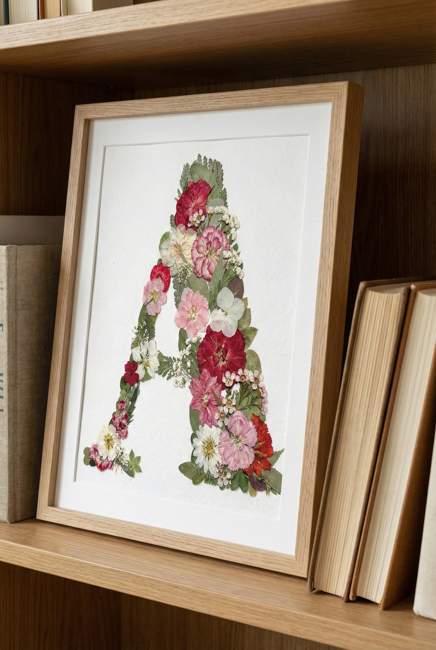 Personalisiertes Blumenmonogramm