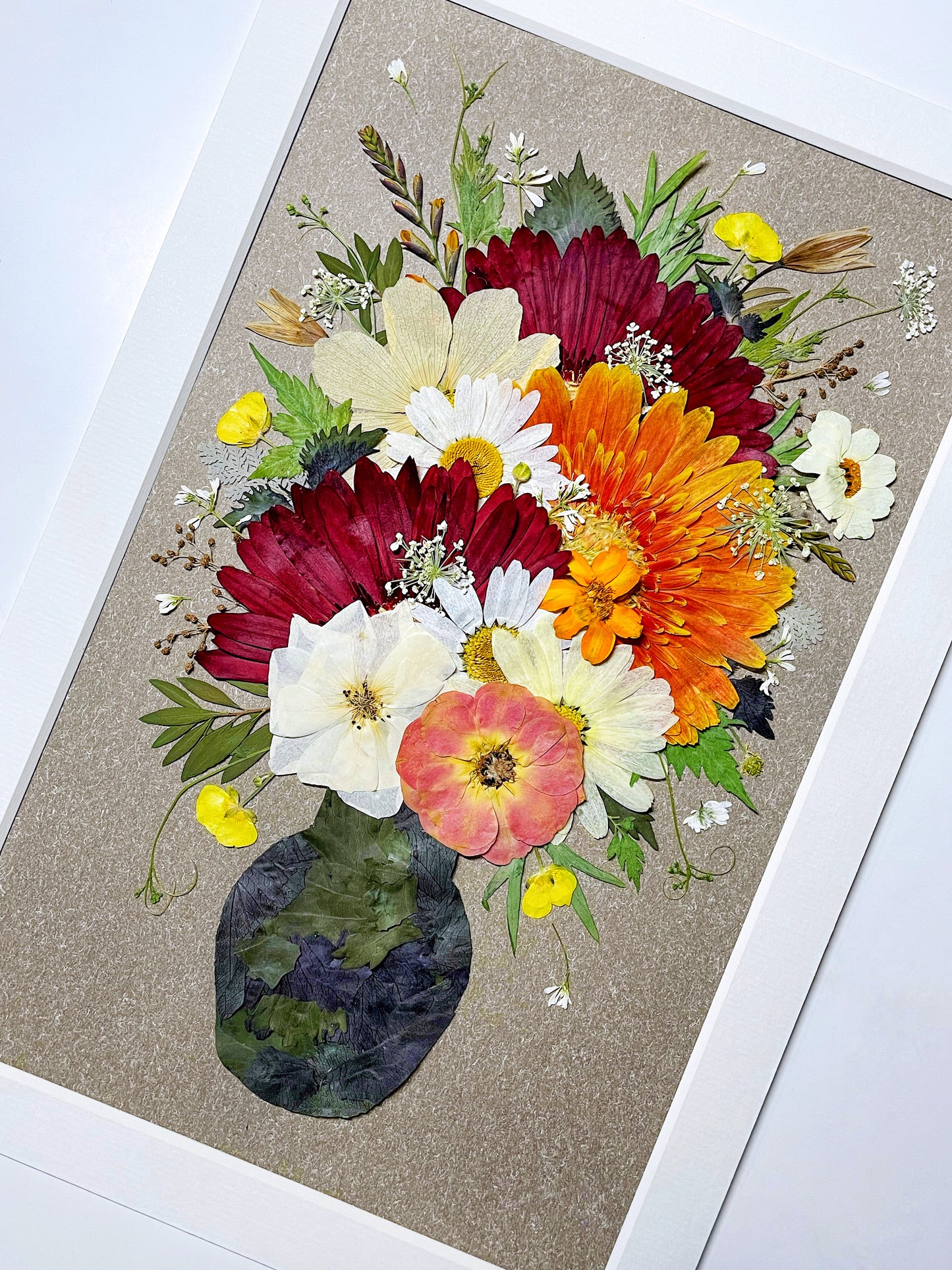 Vintage-Bilderrahmen – Blume in Vase